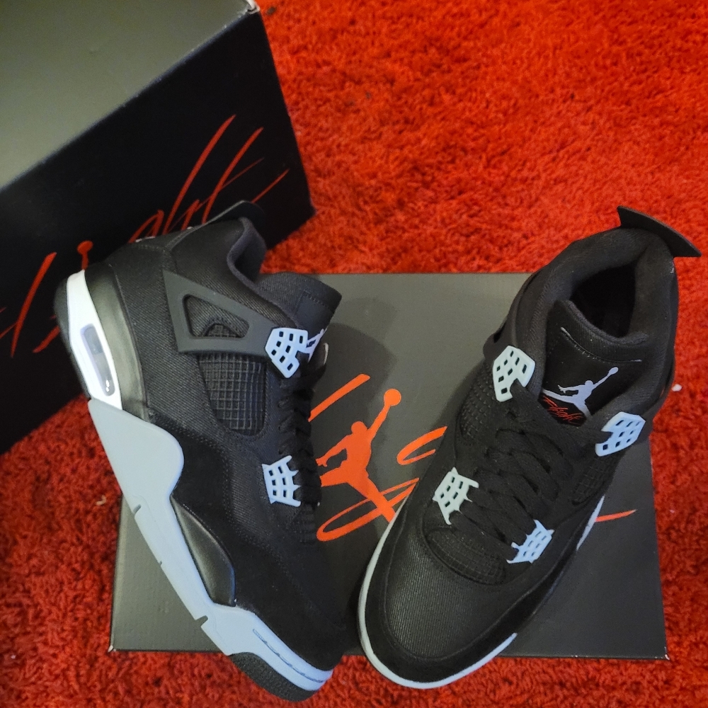 Jordan 4 Black Canvas